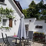 Ostseebrise Usedom Im Gruenen Familienfreundlich Ruhig Parkplatz Terrasse Kamin 펜션 Karlshagen