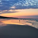 Ostseebrise Usedom Im Gruenen Familienfreundlich Ruhig Parkplatz Terrasse Kamin Casa vacanze Karlshagen