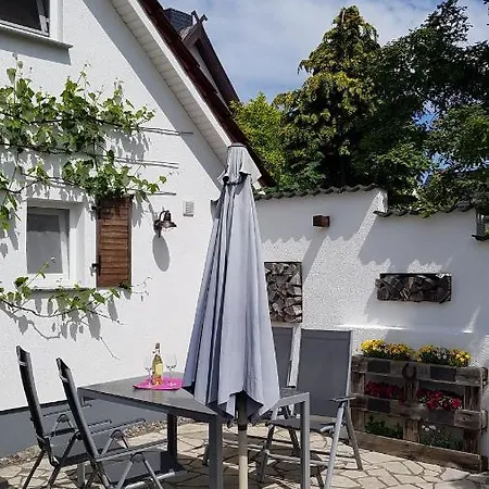 Ostseebrise Usedom Im Gruenen Familienfreundlich Ruhig Parkplatz Terrasse Kamin Prázdninový dům Karlshagen