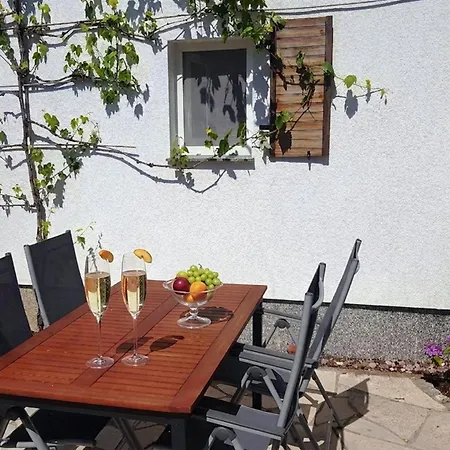 펜션 Ostseebrise Usedom Im Gruenen Familienfreundlich Ruhig Parkplatz Terrasse Kamin