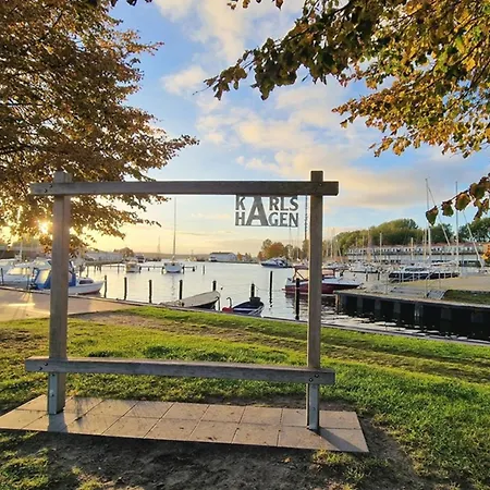 펜션 Ostseebrise Usedom Im Gruenen Familienfreundlich Ruhig Parkplatz Terrasse Kamin Karlshagen