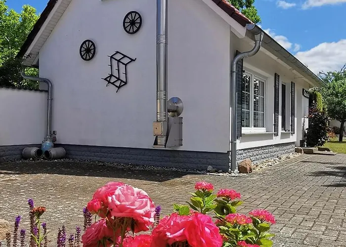 Ostseebrise Usedom Im Gruenen Familienfreundlich Ruhig Parkplatz Terrasse Kamin * Karlshagen